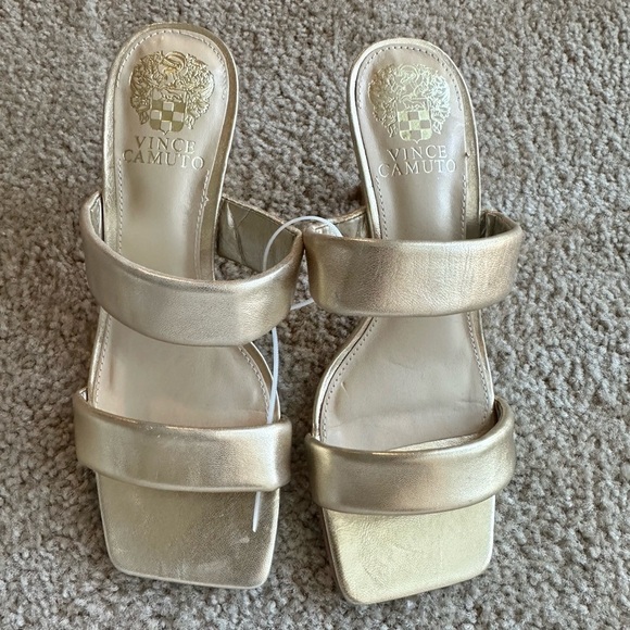 NEW! Vince Camuto Aslee Mule Gold Slip On Heels- Size 5.5📦 - Picture 6 of 7